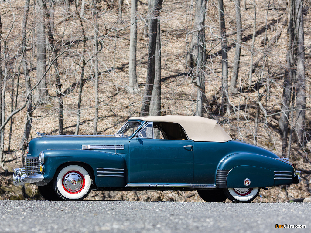 Images of Cadillac Sixty-Two Convertible Coupe by Fleetwood 1941 (1024 x 768)