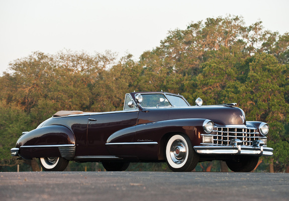 Photos of Cadillac Sixty-Two Convertible 1947
