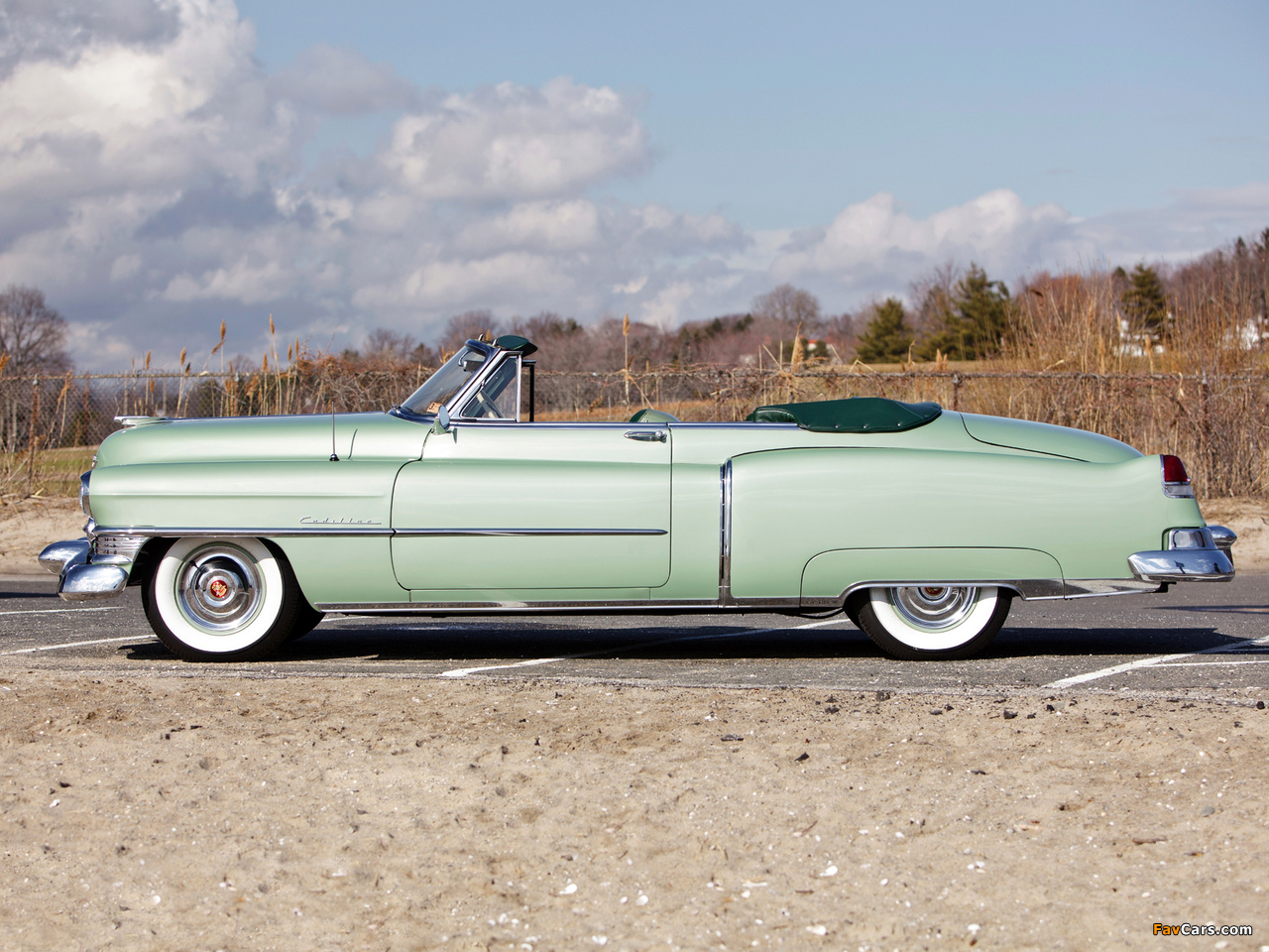 Photos of Cadillac Sixty-Two Convertible Coupe 1951 (1280 x 960)