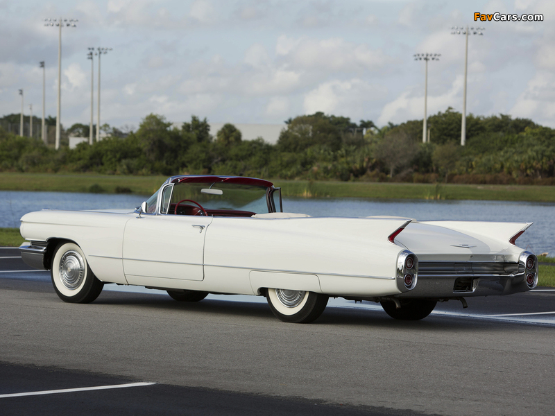 Photos of Cadillac Sixty-Two Convertible 1960 (800 x 600)