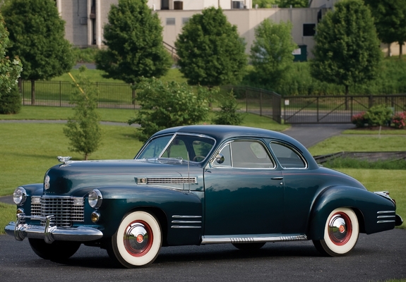 Photos of Cadillac Sixty-Two Coupe 1941