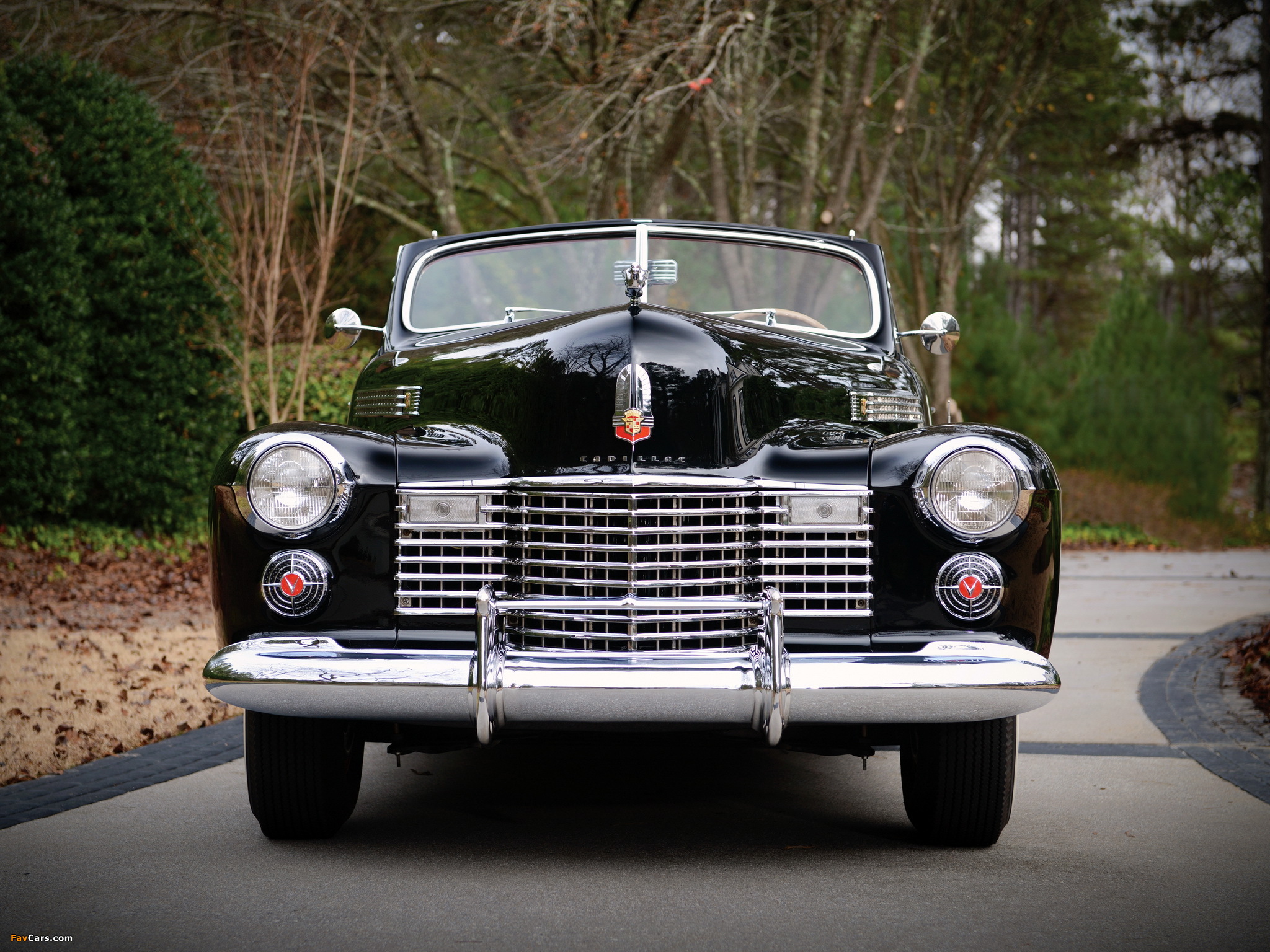 Pictures of Cadillac Sixty-Two Convertible Coupe by Fleetwood 1941 (2048 x 1536)