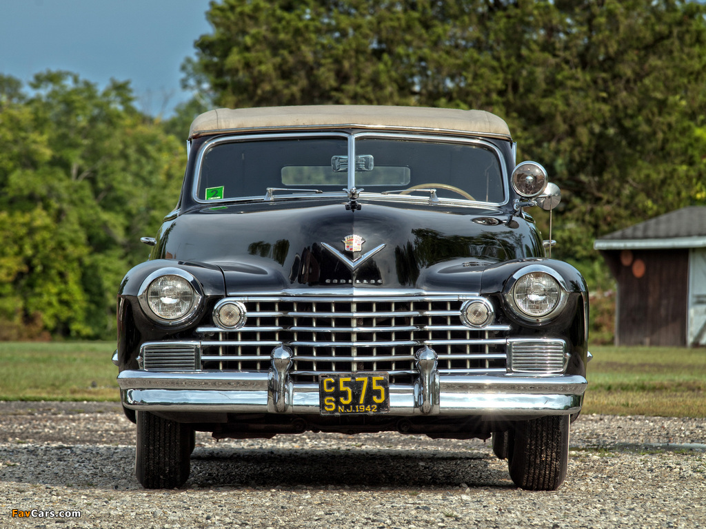 Pictures of Cadillac Sixty-Two Convertible 1942 (1024 x 768)