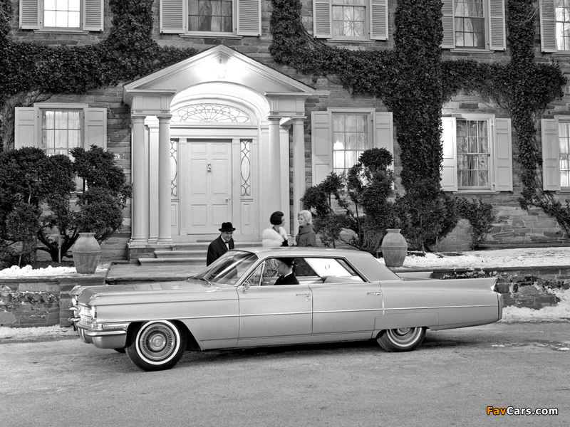 Pictures of Cadillac Sixty-Two 4-window Hardtop Sedan (6239N) 1963 (800 x 600)
