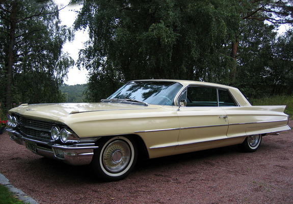Pictures of Cadillac Sixty-Two Coupe 1962