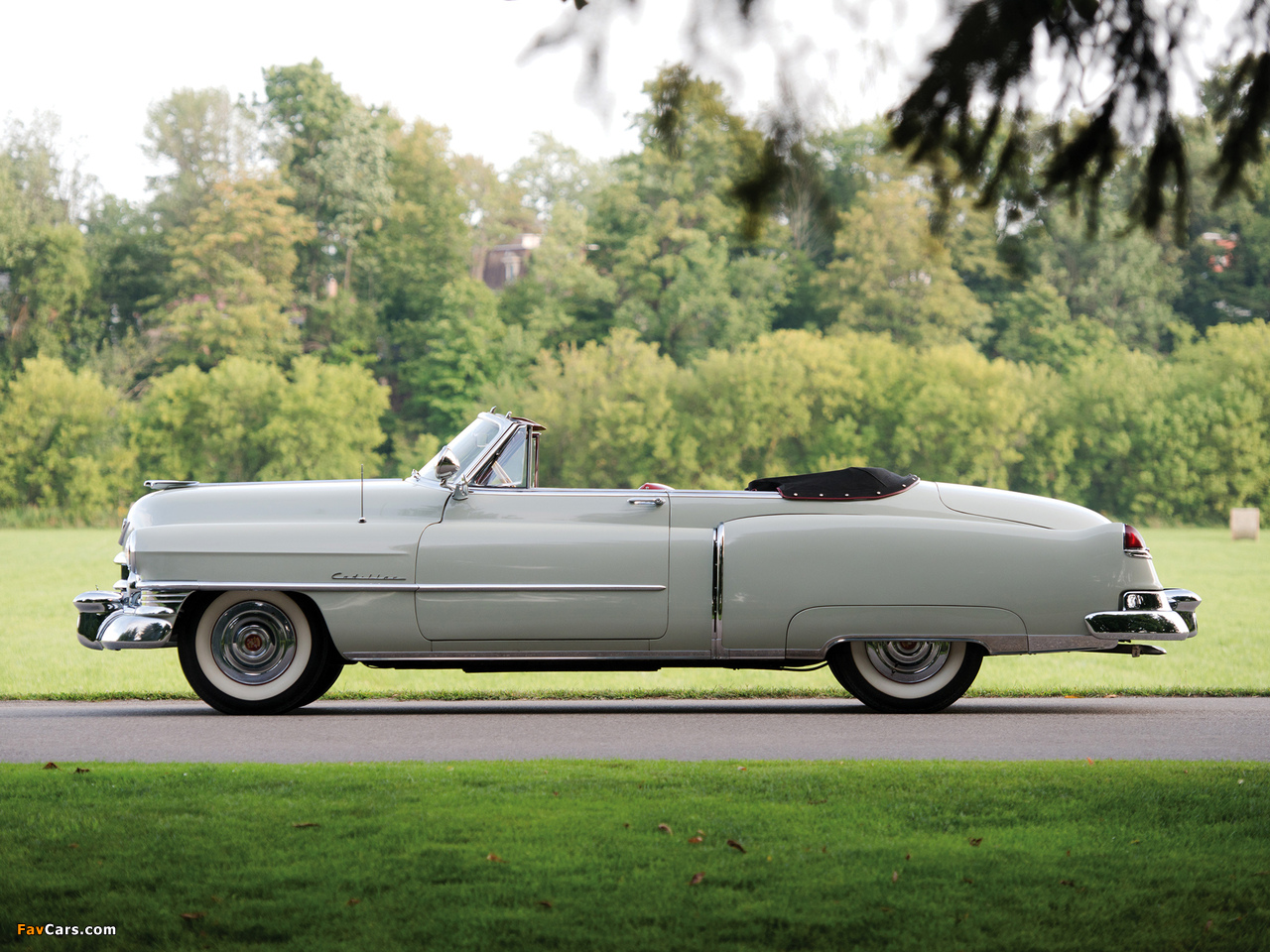 Cadillac Sixty-Two Convertible 1950 wallpapers (1280 x 960)