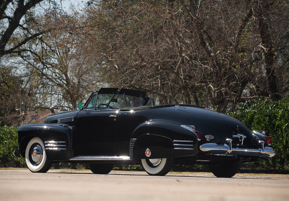 Cadillac Sixty-Two Convertible Coupe by Fleetwood 1941 wallpapers