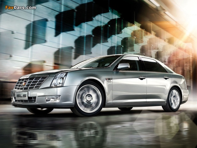 Cadillac SLS 2009 photos (640 x 480)