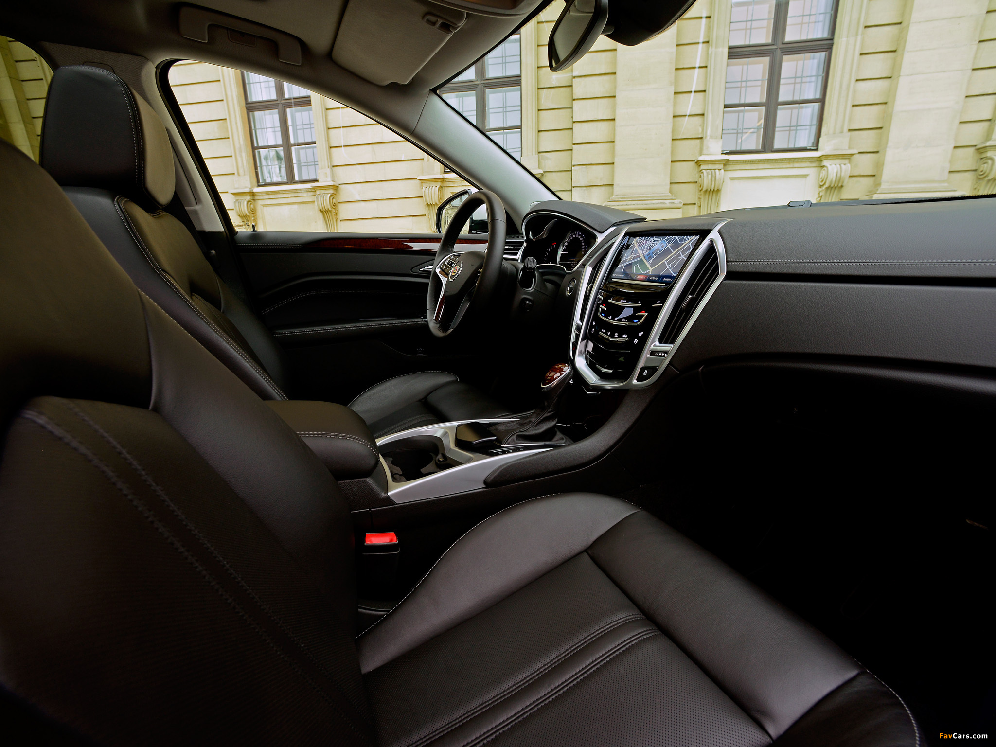 Cadillac SRX EU-spec 2012 images (2048 x 1536)