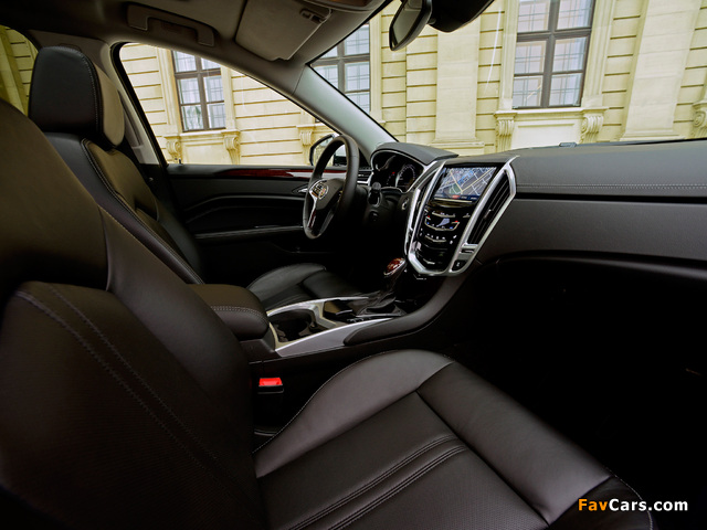 Cadillac SRX EU-spec 2012 images (640 x 480)