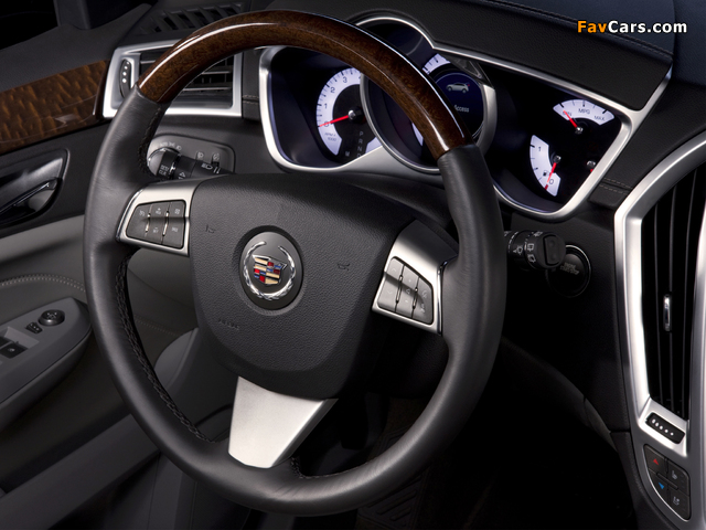 Pictures of Cadillac SRX 2009–12 (640 x 480)