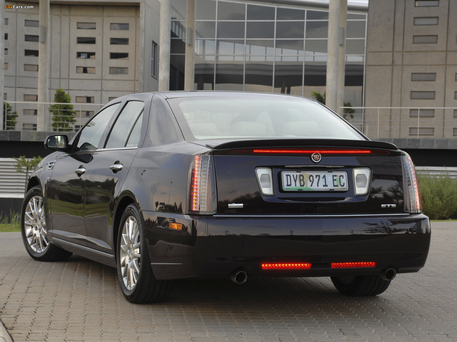 Pictures of Cadillac STS ZA-spec 2008–09 (1600 x 1200)