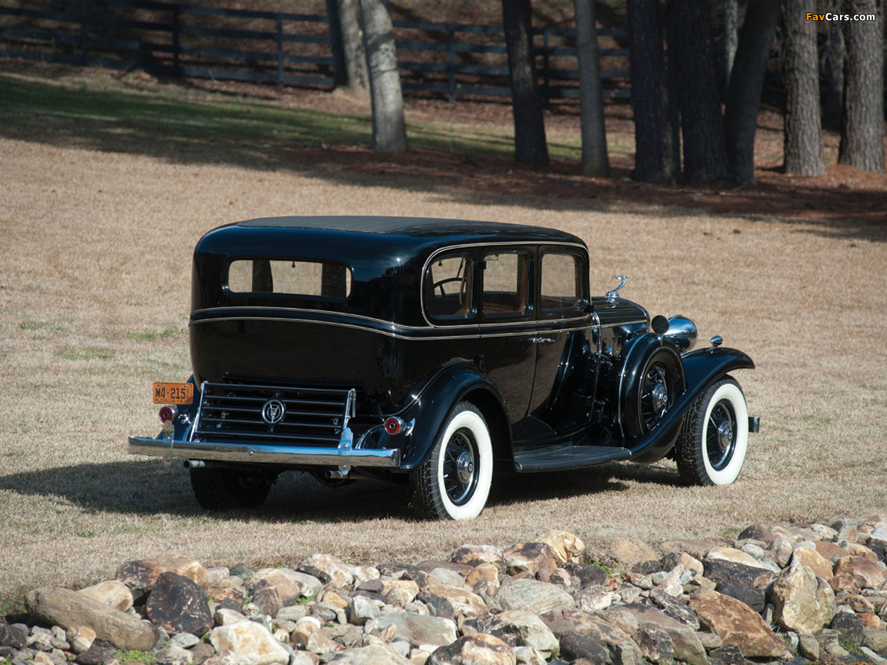 Cadillac V12 370-B Imperial Sedan by Fleetwood 1932 images (1280 x 960)