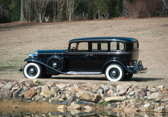 Cadillac V12 370-B Imperial Sedan by Fleetwood 1932 wallpapers