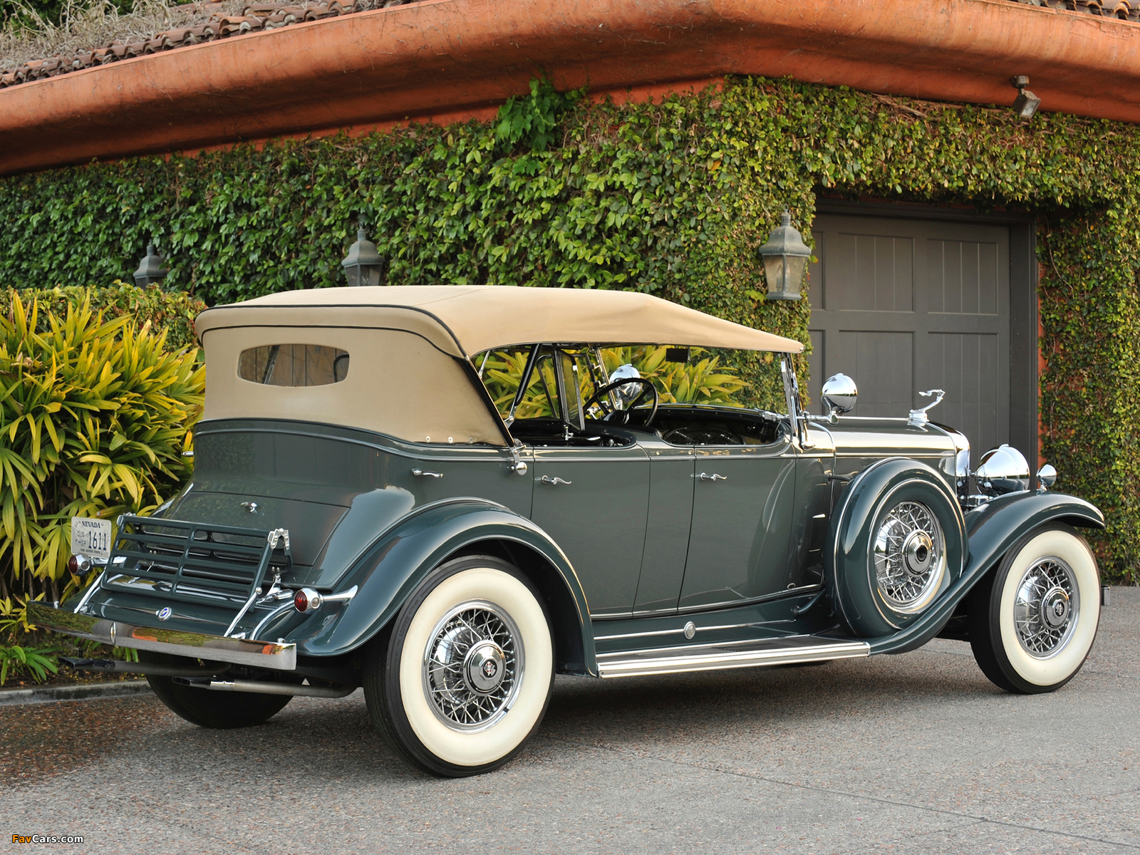 Photos of Cadillac V12 370-A All Weather Phaeton by Fleetwood 1931 (1600 x 1200)
