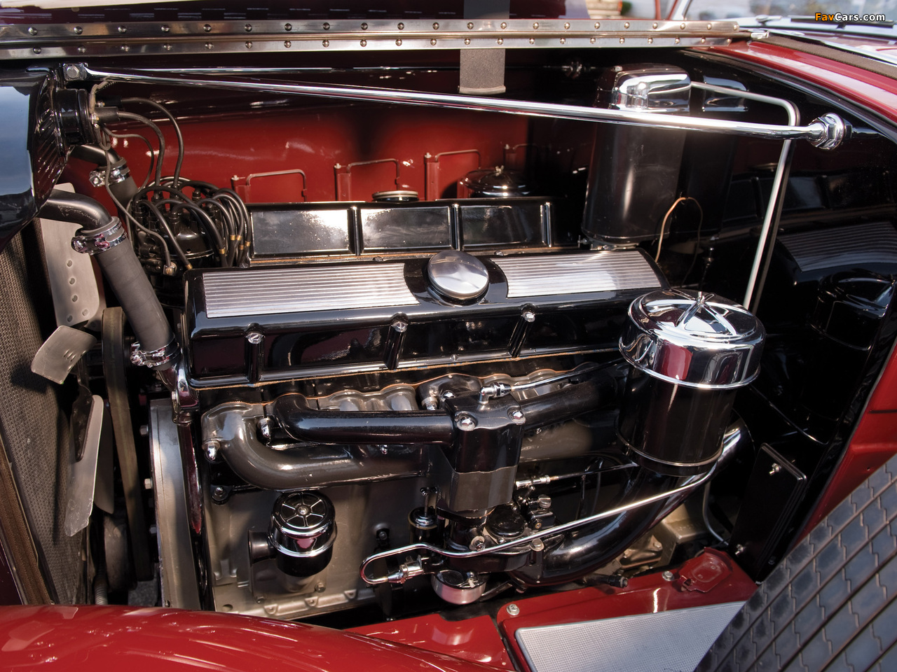Pictures of Cadillac V12 370-A Roadster by Fleetwood 1931 (1280 x 960)