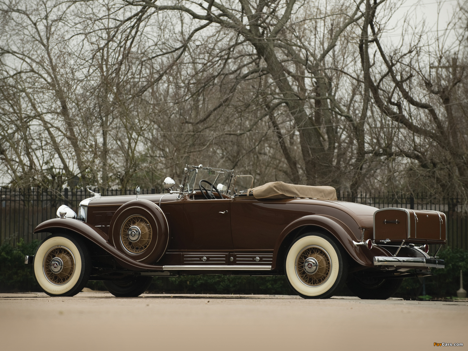 Cadillac V16 452/452-A Roadster by Fleetwood 1930–31 images (1600 x 1200)