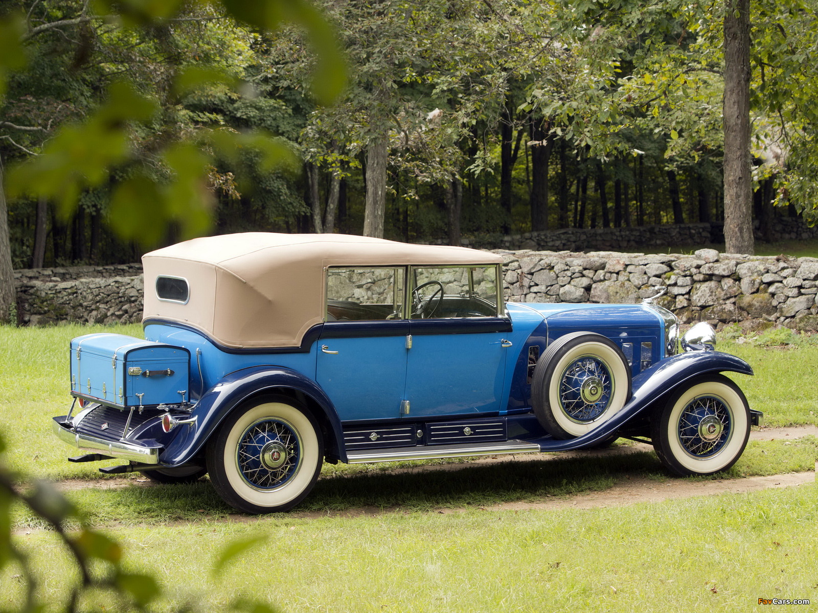 Cadillac V16 All-Weather Phaeton by Fleetwood 1930 images (1600 x 1200)