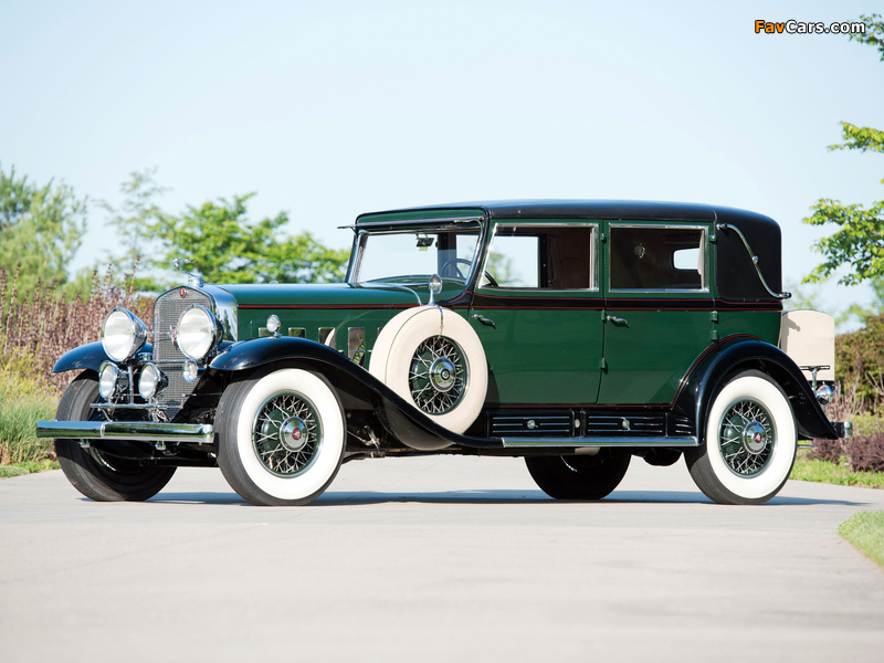 Cadillac V16 452-A Madame X Sedan Cabriolet by Fleetwood 1930 photos (800 x 600)