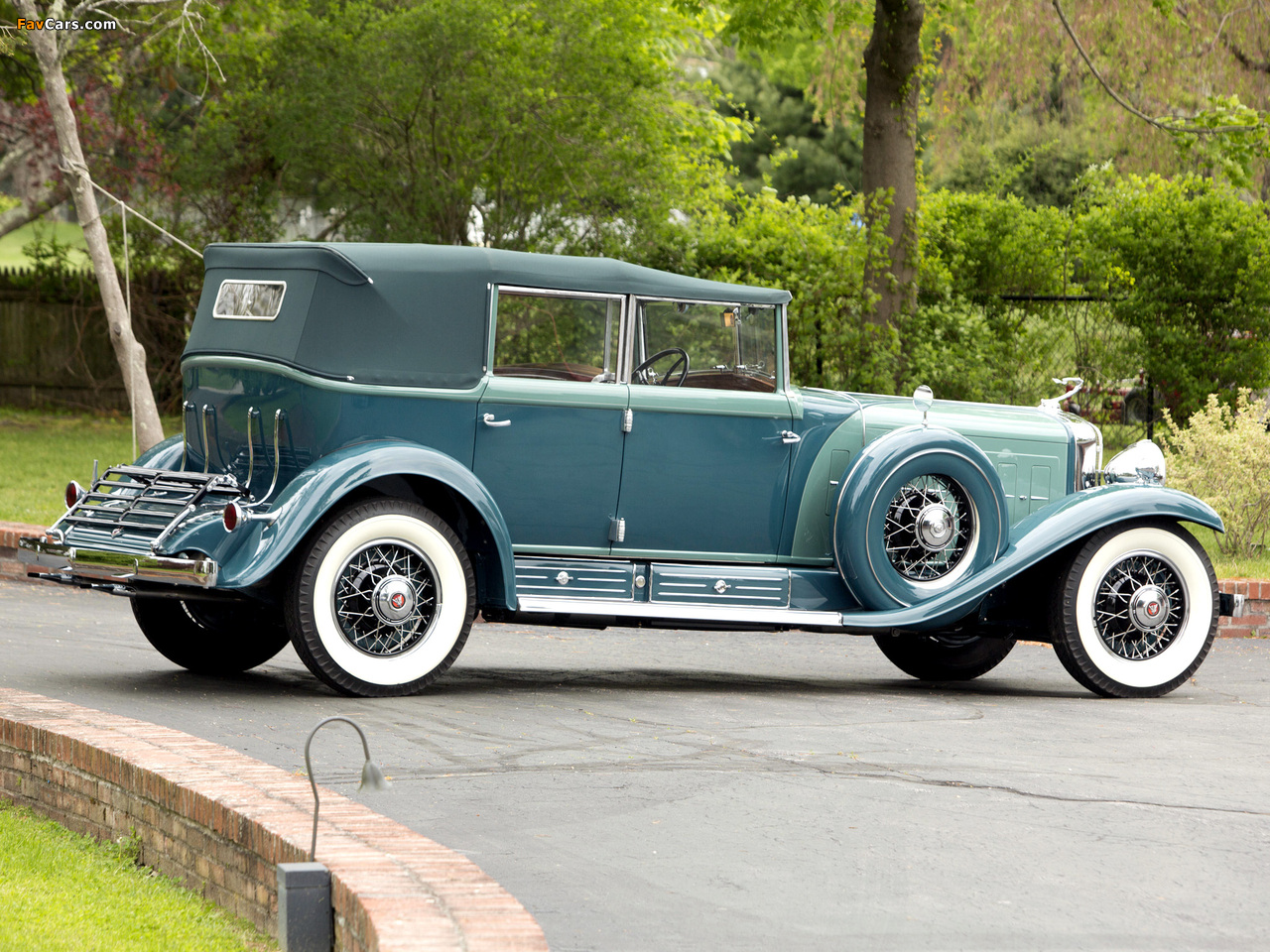 Cadillac V16 All-Weather Phaeton by Fleetwood 1930 pictures (1280 x 960)
