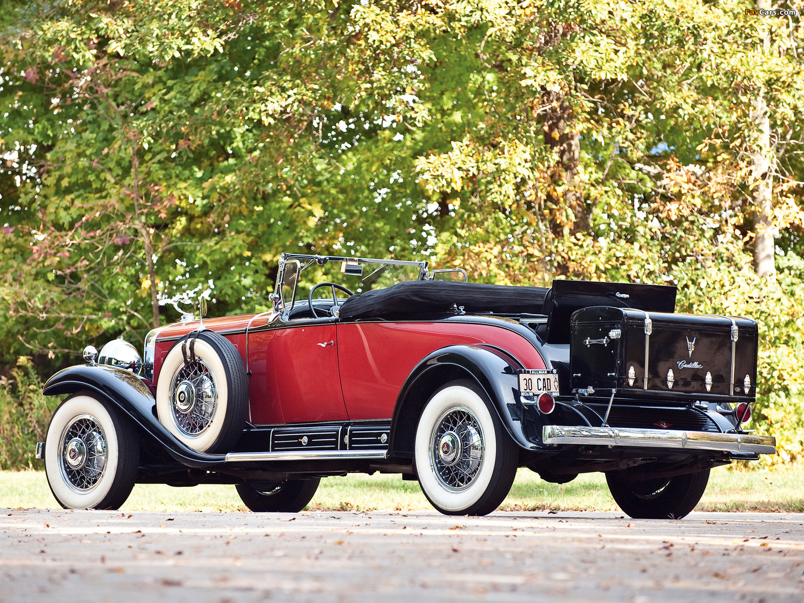 Cadillac V16 452 Roadster 1930 pictures (1600 x 1200)
