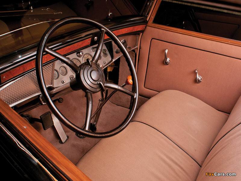 Cadillac V16 452-A Madame X Club Sedan by Fleetwood 1930 pictures (800 x 600)