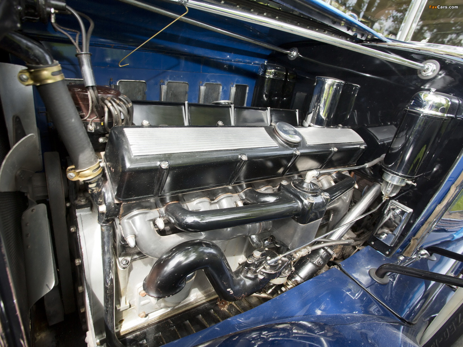 Cadillac V16 All-Weather Phaeton by Fleetwood 1930 pictures (1600 x 1200)