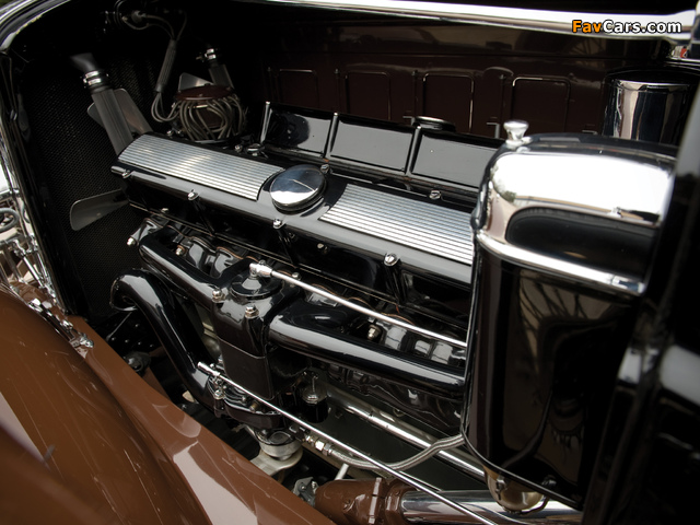 Cadillac V16 452/452-A Roadster by Fleetwood 1930–31 wallpapers (640 x 480)