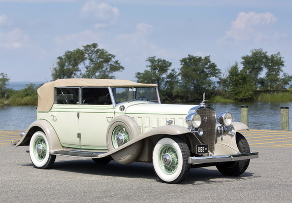 Cadillac V16 452-B All Weather Phaeton by Fisher (32-16-273) 1932 wallpapers