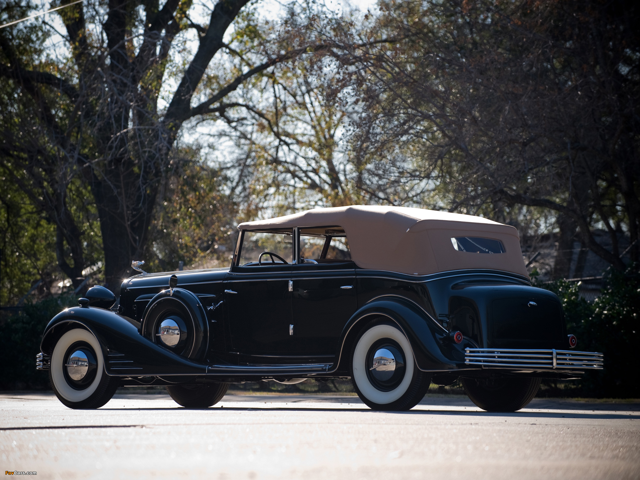 Cadillac V16 Convertible Phaeton by Fleetwood 1933 photos (2048 x 1536)