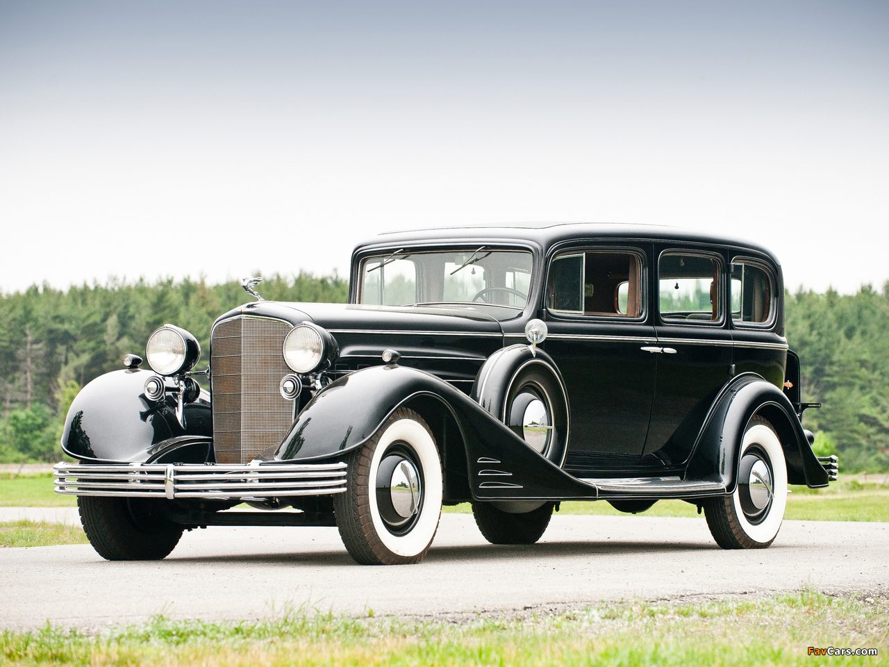 Cadillac V16 452-C Limousine by Fleetwood 1933 pictures (1280 x 960)