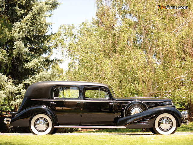 Cadillac V16 Series 90 Custom Imperial Cabriolet by Fleetwood 1937 images (640 x 480)