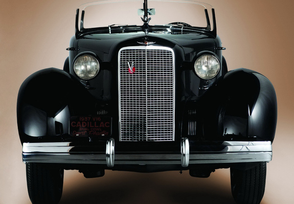 Cadillac V16 Series 90 Dual Cowl Custom Sport Phaeton 1937 images