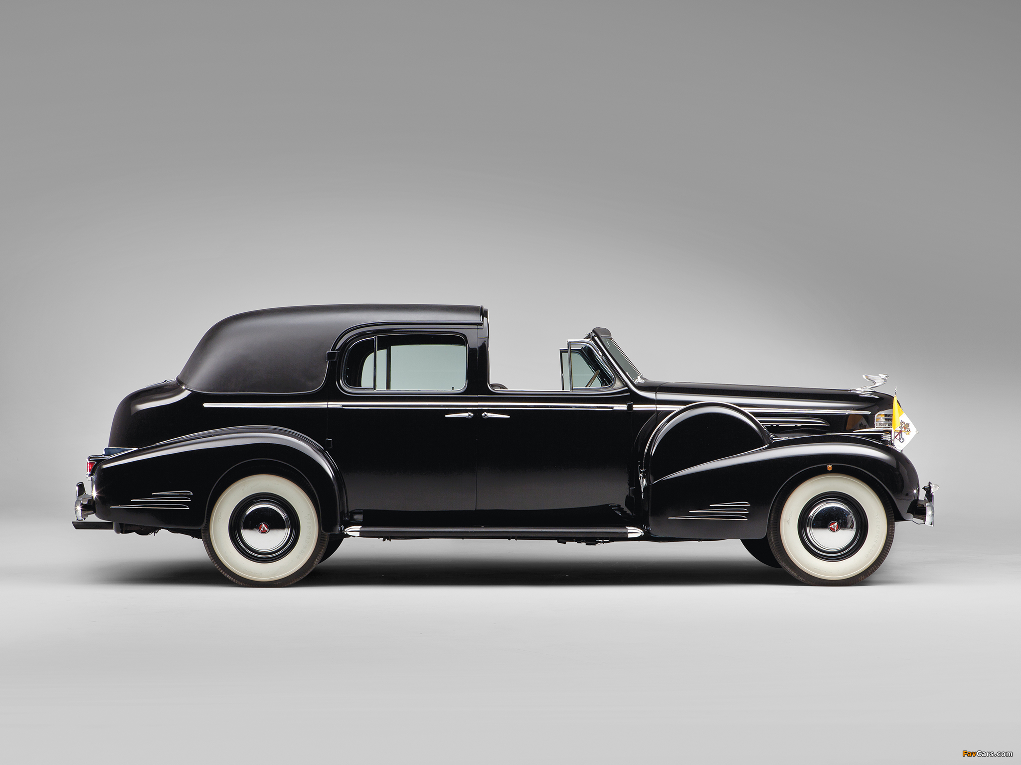 Cadillac V16 Series 90 Ceremonial Town Car by Fleetwood 1938 images (2048 x 1536)
