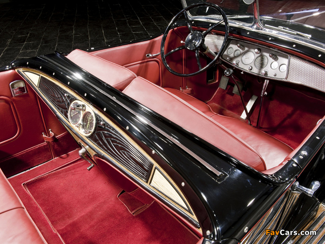 Images of Cadillac V16 452 Dual Cowl Sport Phaeton 1930 (640 x 480)