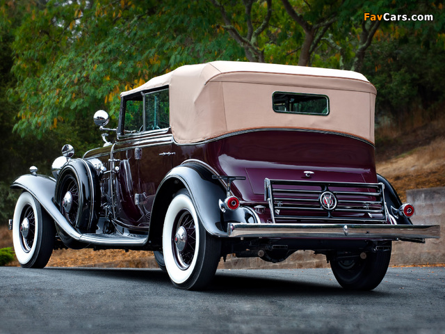 Images of Cadillac V16 452-B All Weather Phaeton by Fisher (32-16-273) 1932 (640 x 480)
