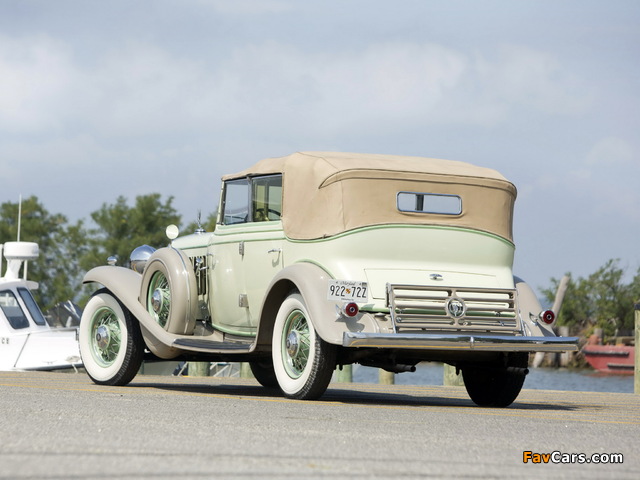 Images of Cadillac V16 452-B All Weather Phaeton by Fisher (32-16-273) 1932 (640 x 480)