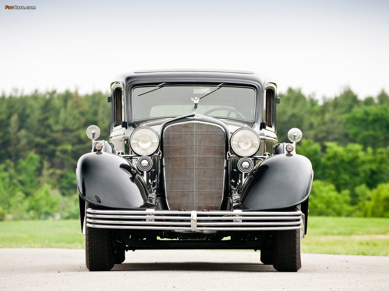 Images of Cadillac V16 452-C Limousine by Fleetwood 1933 (1280 x 960)