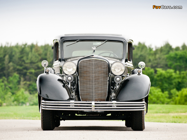 Images of Cadillac V16 452-C Limousine by Fleetwood 1933 (640 x 480)