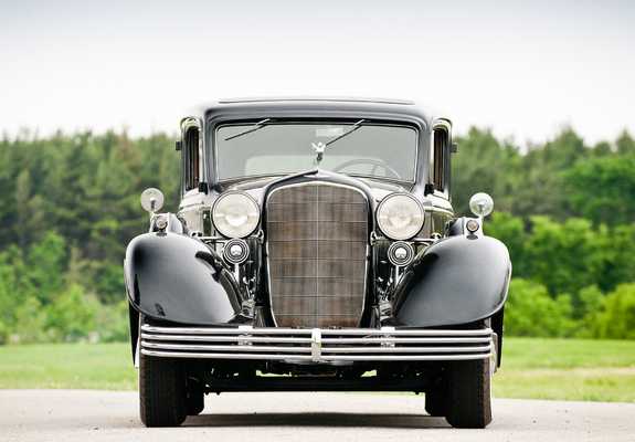 Images of Cadillac V16 452-C Limousine by Fleetwood 1933