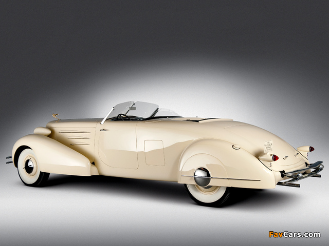 Images of Cadillac V16 452-D Roadster by Fleetwood (5702) 1934 (640 x 480)