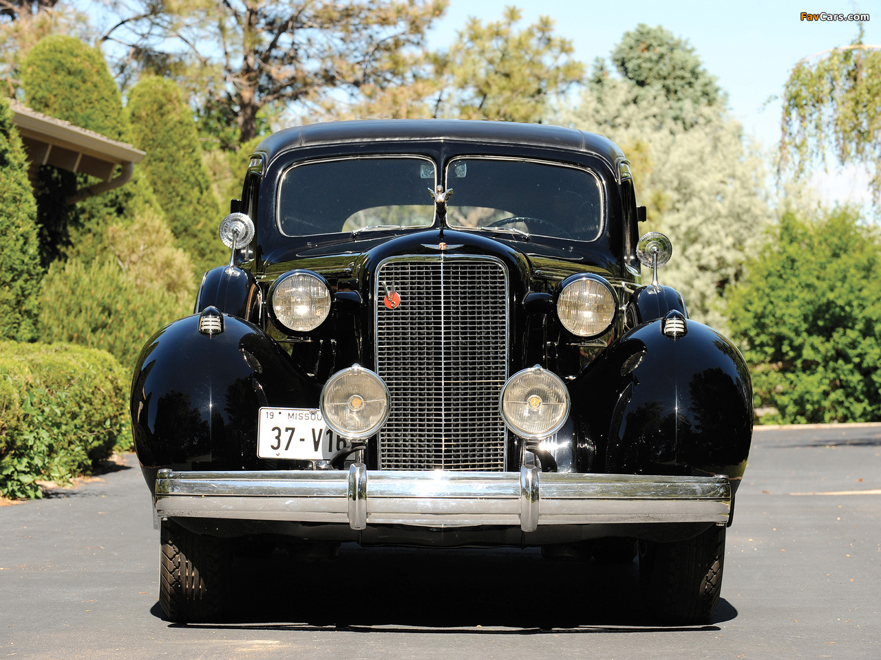 Images of Cadillac V16 Series 90 Custom Imperial Cabriolet by Fleetwood 1937 (1280 x 960)