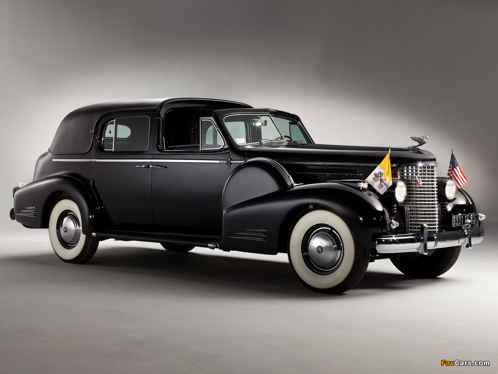Images of Cadillac V16 Series 90 Ceremonial Town Car by Fleetwood 1938 (1024 x 768)