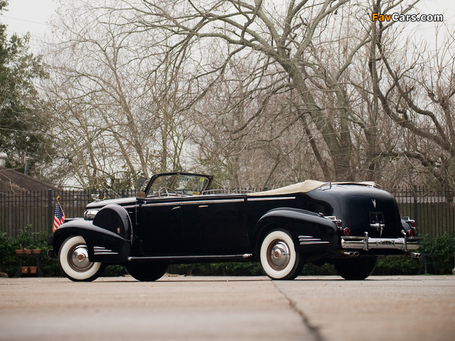 Images of Cadillac V16 Series 90 Presidential Convertible Limousine 1938 (640 x 480)