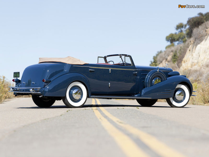 Photos of Cadillac V16 452-D Convertible Sedan by Fleetwood (5780) 1934 (800 x 600)