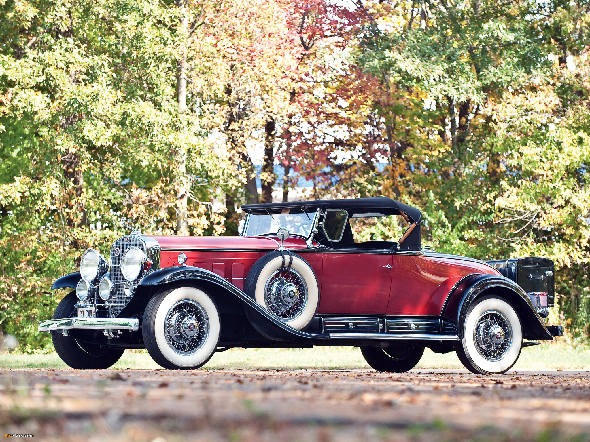 Pictures of Cadillac V16 452 Roadster 1930 (2048 x 1536)