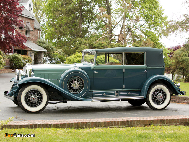 Pictures of Cadillac V16 All-Weather Phaeton by Fleetwood 1930 (640 x 480)