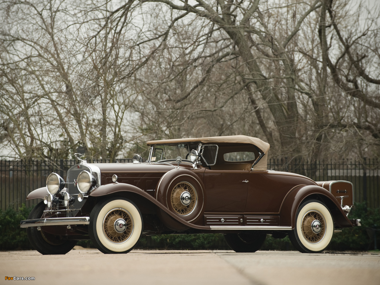 Pictures of Cadillac V16 452/452-A Roadster by Fleetwood 1930–31 (1280 x 960)
