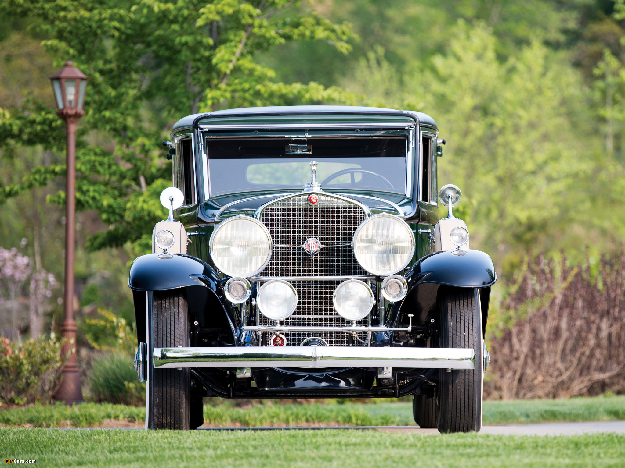 Pictures of Cadillac V16 452-A Madame X Sedan Cabriolet by Fleetwood 1930 (2048 x 1536)