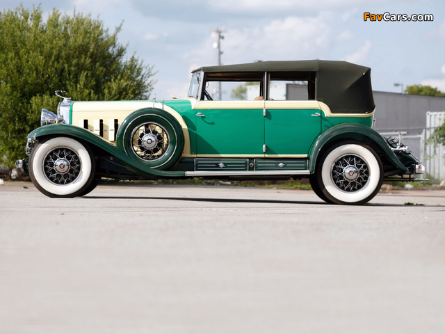 Pictures of Cadillac V16 All-Weather Phaeton by Fleetwood 1930 (640 x 480)